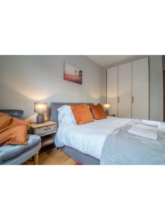 Central And Stylish One Bedroom Apartment Edinburgh Exterior foto