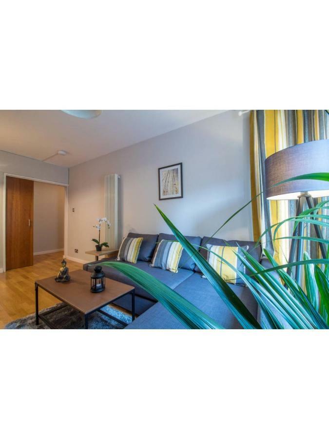 Central And Stylish One Bedroom Apartment Edinburgh Exterior foto
